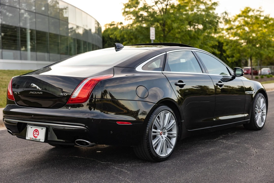 2016 Jaguar X351 XJR - Image 18 of 31