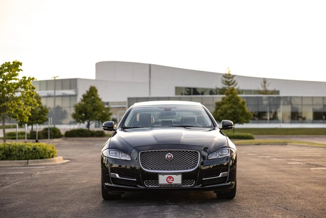 2016 Jaguar X351 XJR - Image 28 of 31
