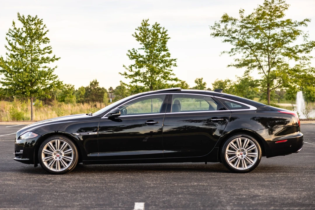 2016 Jaguar X351 XJR - Image 8 of 31