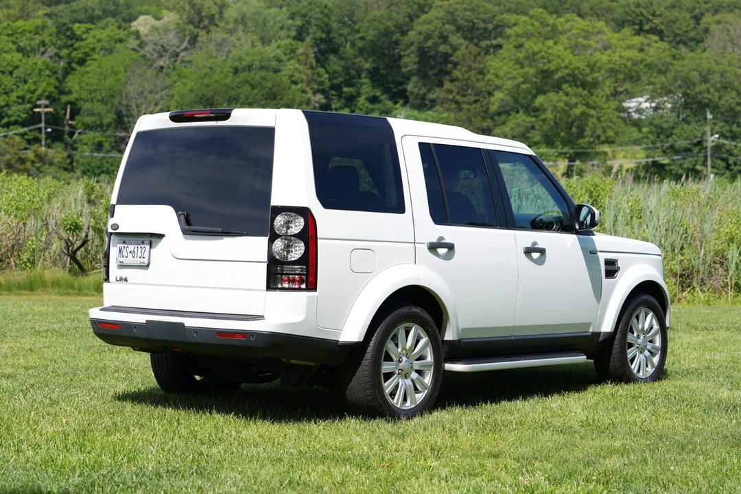 2016 Land Rover Discovery 4th Gen - Image 18 of 31