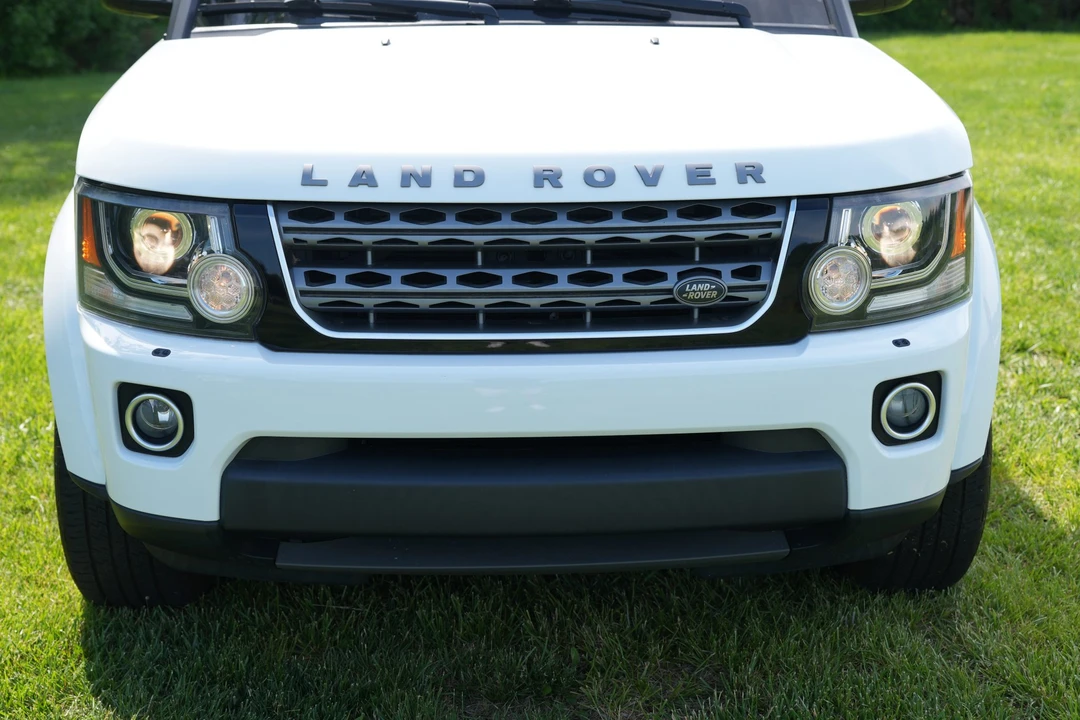 2016 Land Rover Discovery 4th Gen - Image 22 of 31