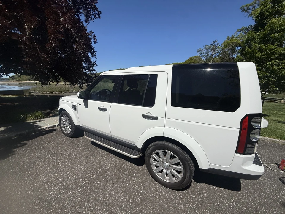 2016 Land Rover Discovery 4th Gen - Image 27 of 31
