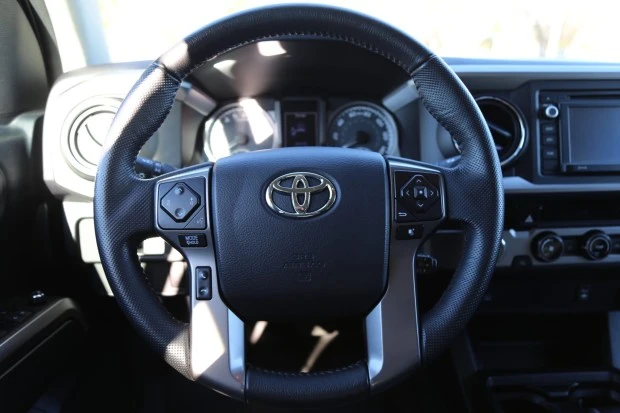 2016 Toyota Tacoma 3rd Gen - Image 6 of 8