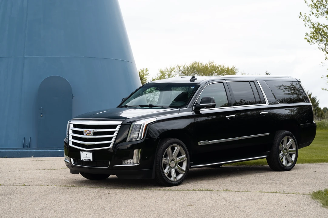 2017 Cadillac Escalade 4th Gen - Image 5 of 31