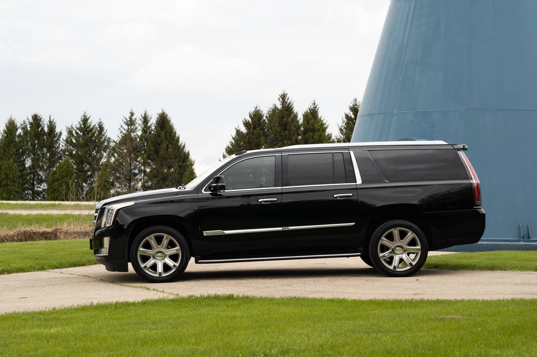 2017 Cadillac Escalade 4th Gen - Image 22 of 31