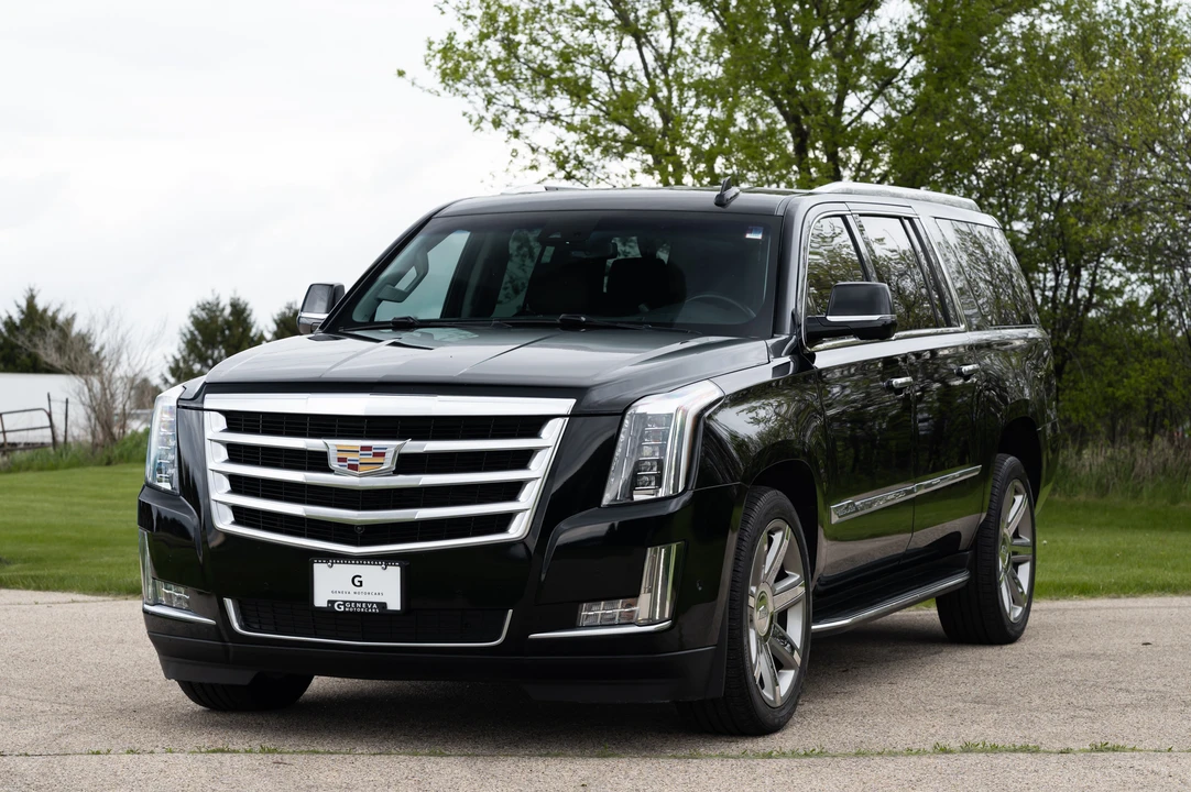 2017 Cadillac Escalade 4th Gen - Image 30 of 31