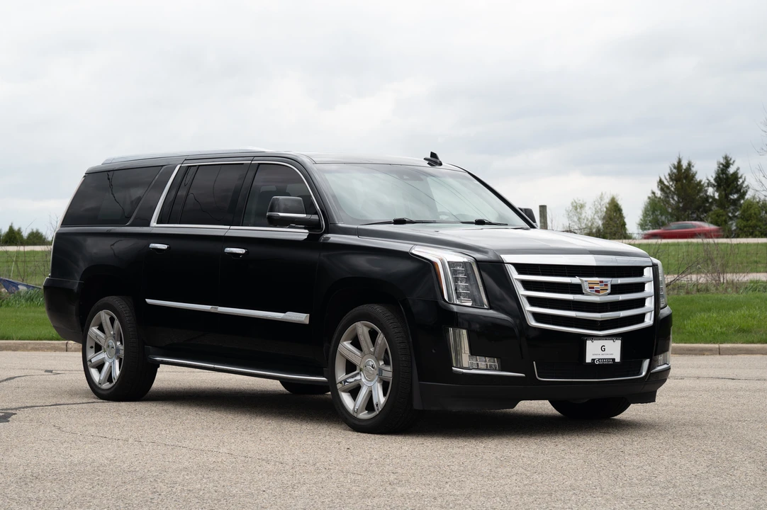 2017 Cadillac Escalade 4th Gen - Image 27 of 31