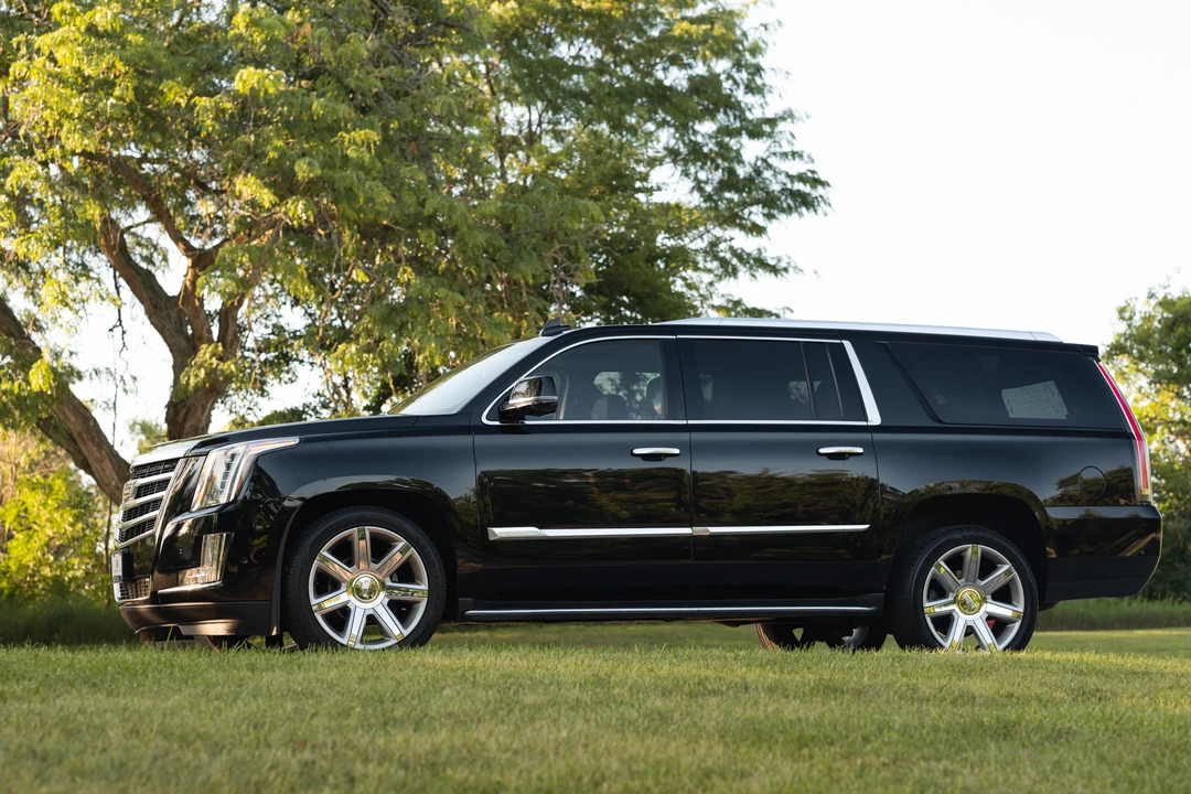 2017 Cadillac Escalade 4th Gen - Image 6 of 31