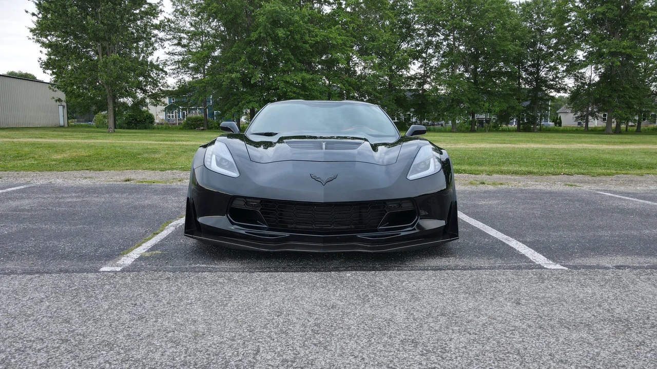 2017 Chevrolet Corvette C7 Z06 - Image 30 of 31