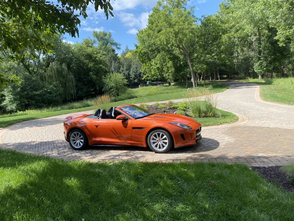 2017 Jaguar F-Type 1st Gen - Image 8 of 31
