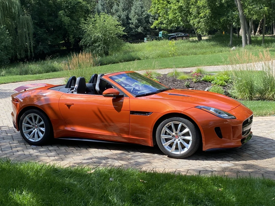 2017 Jaguar F-Type 1st Gen - Image 9 of 31