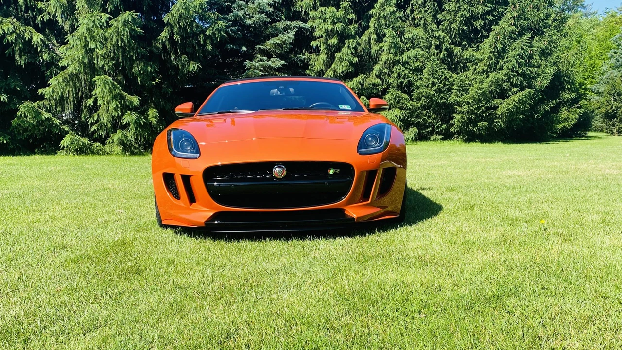 2017 Jaguar F-Type R 1st Gen - Image 12 of 31