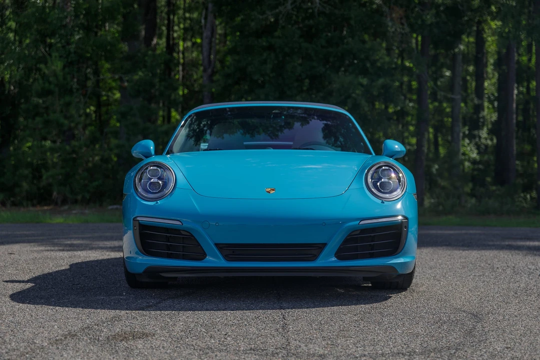 2017 Porsche 991 Targa 4 & 4S - Image 25 of 31