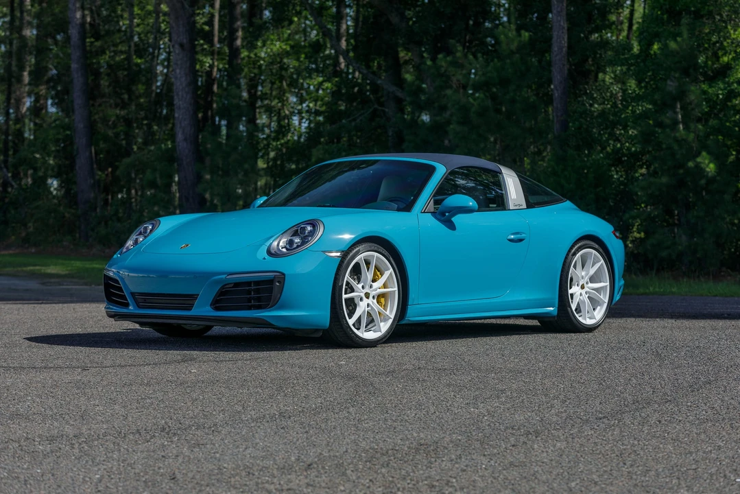 2017 Porsche 991 Targa 4 & 4S - Image 19 of 31