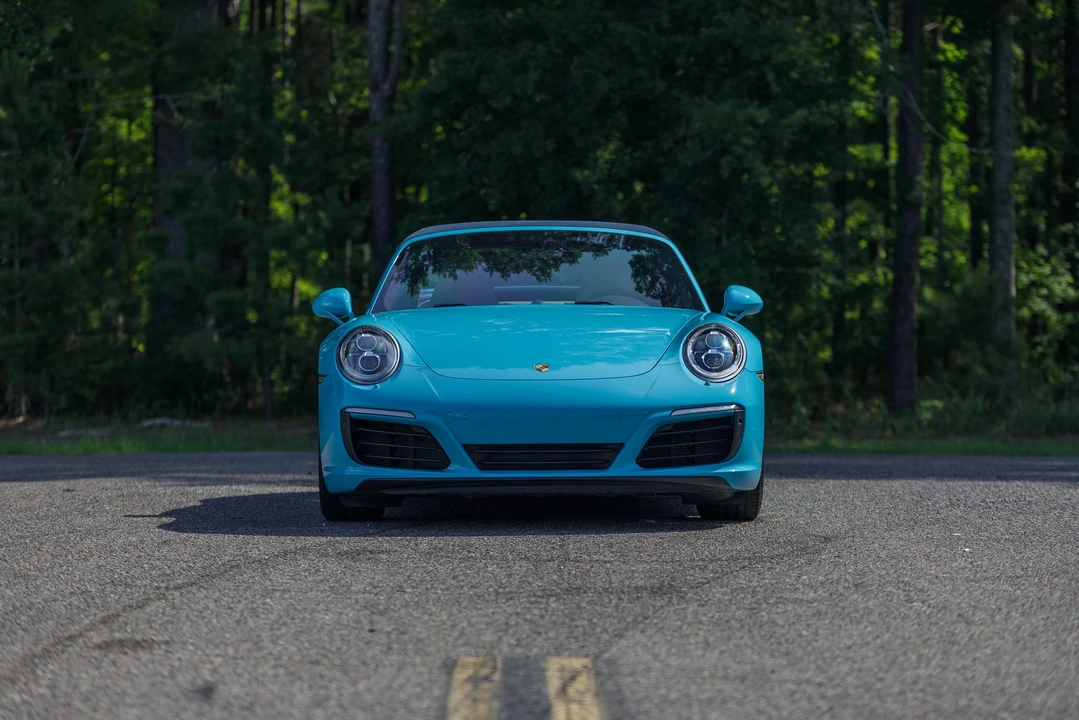 2017 Porsche 991 Targa 4 & 4S - Image 22 of 31