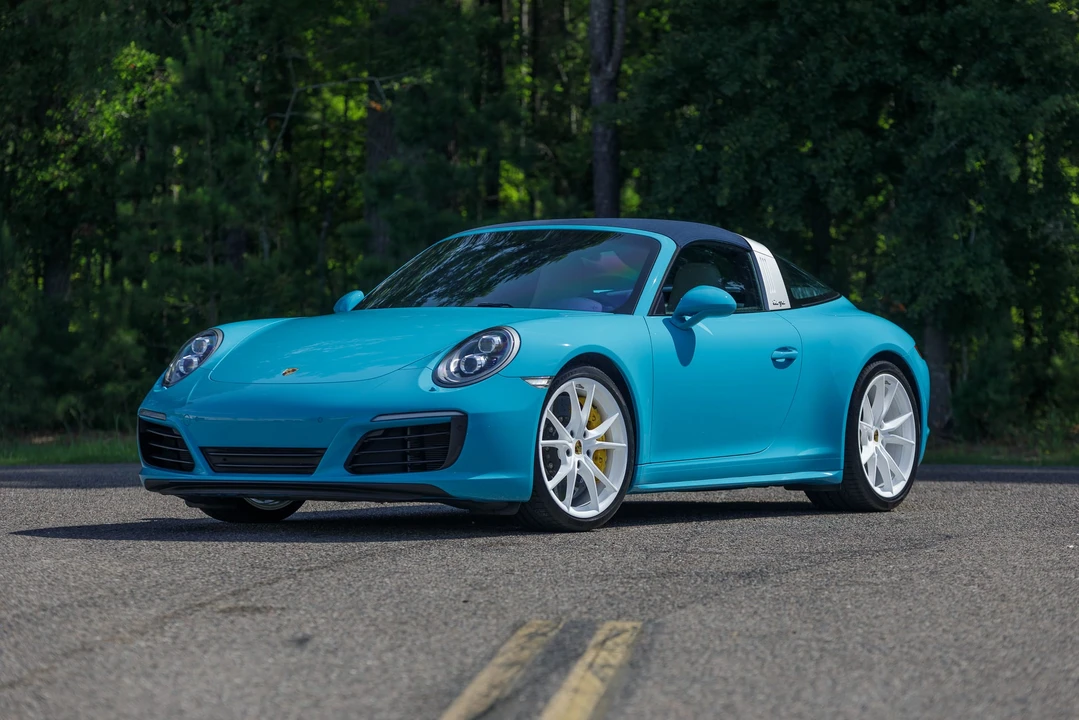 2017 Porsche 991 Targa 4 & 4S - Image 17 of 31