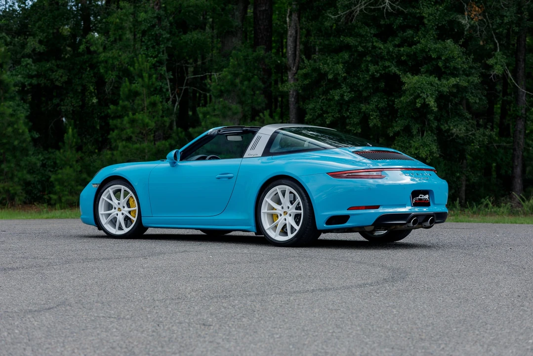 2017 Porsche 991 Targa 4 & 4S - Image 12 of 31