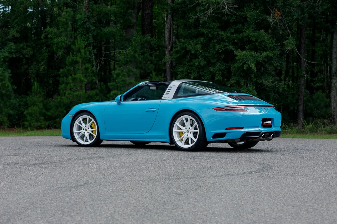 2017 Porsche 991 Targa 4 & 4S - Image 11 of 31