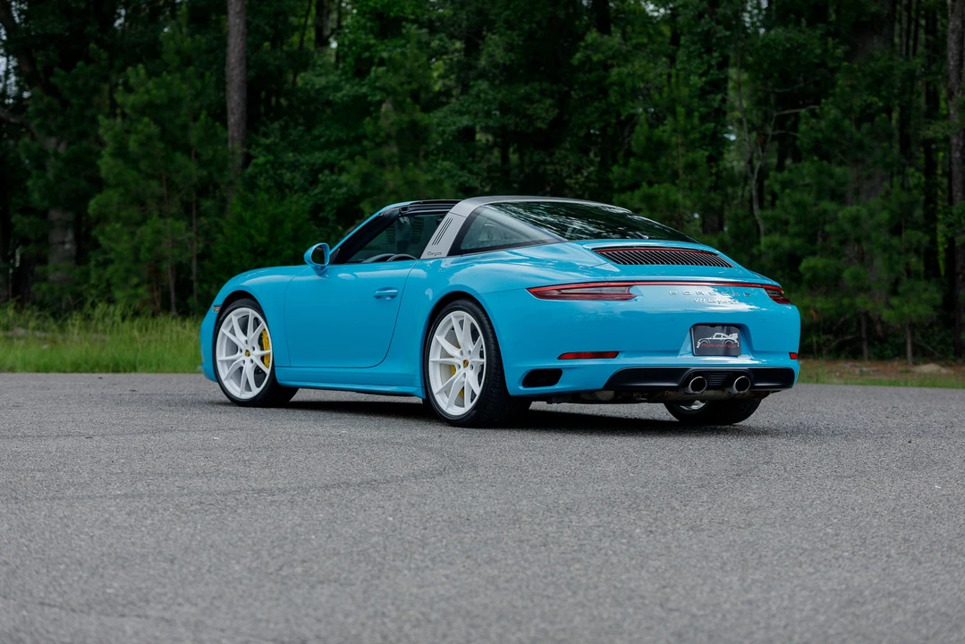 2017 Porsche 991 Targa 4 & 4S - Image 13 of 31