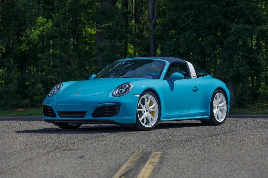 2017 Porsche 991 Targa 4 & 4S - Image 15 of 31