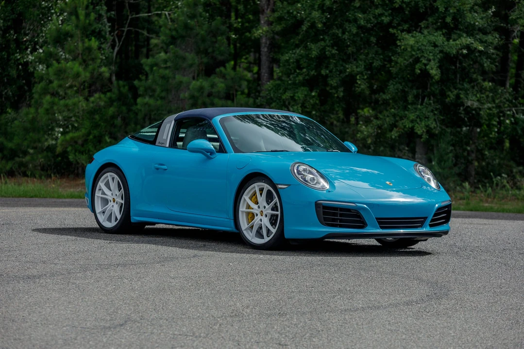 2017 Porsche 991 Targa 4 & 4S - Image 27 of 31