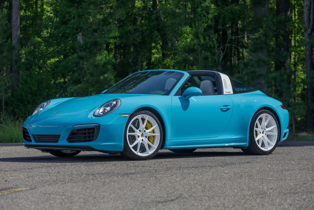 2017 Porsche 991 Targa 4 & 4S - Image 5 of 31