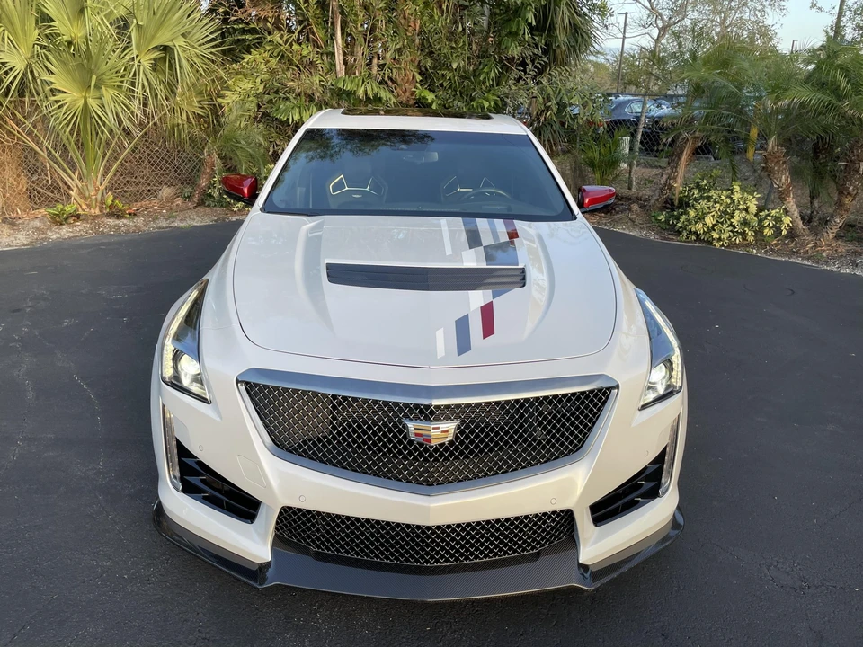 2018 Cadillac CTS-V 3rd Gen - Image 17 of 31