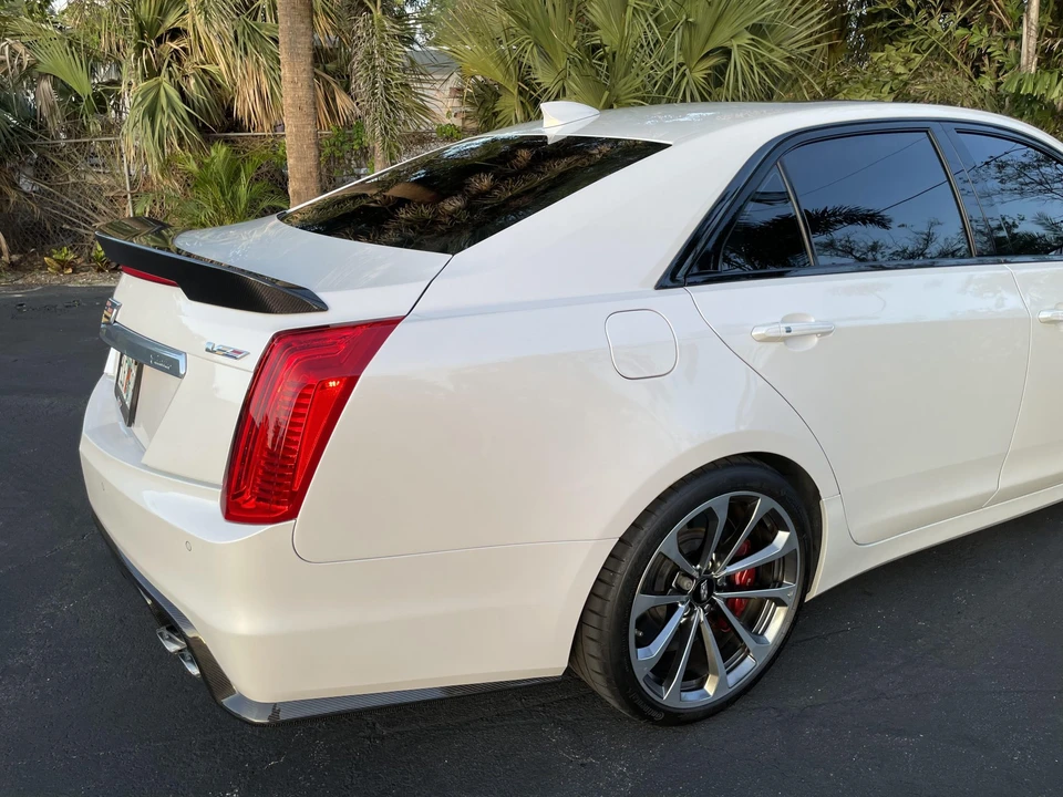 2018 Cadillac CTS-V 3rd Gen - Image 31 of 31