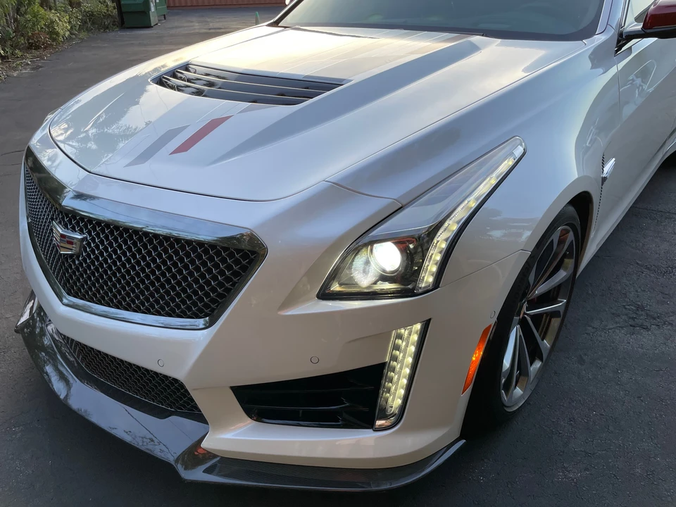 2018 Cadillac CTS-V 3rd Gen - Image 20 of 31