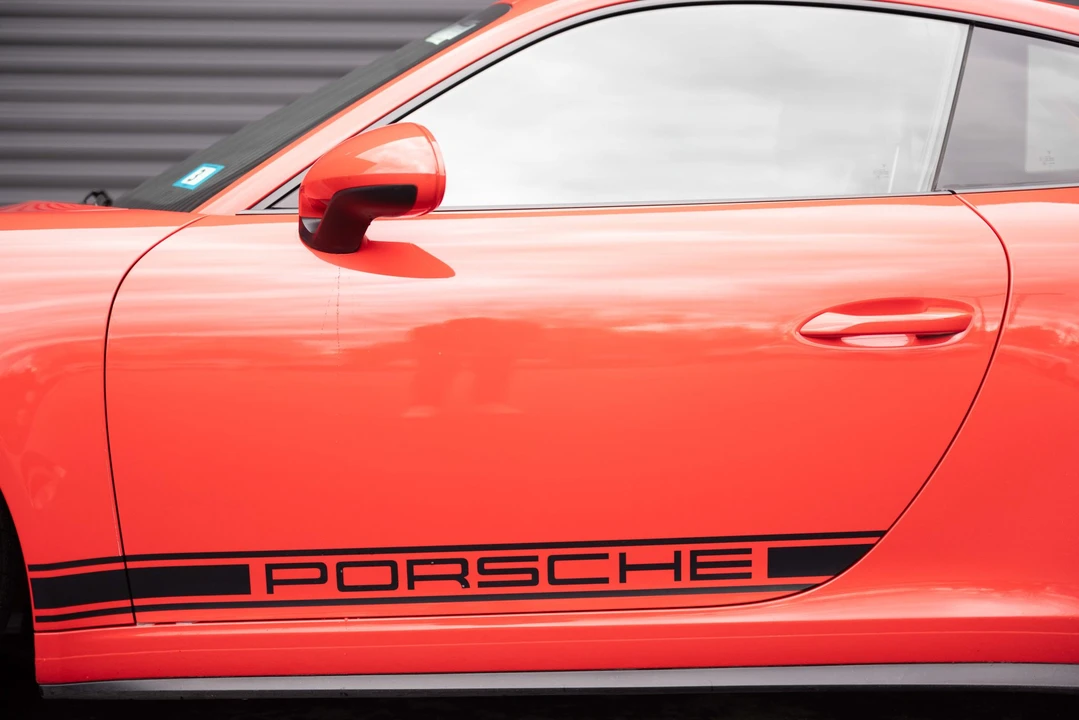 2018 Porsche 991 GT3 - Image 24 of 31