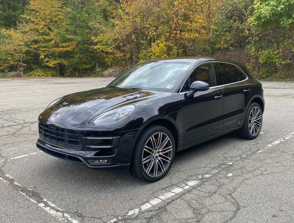 2018 Porsche Macan Turbo - Image 4 of 6