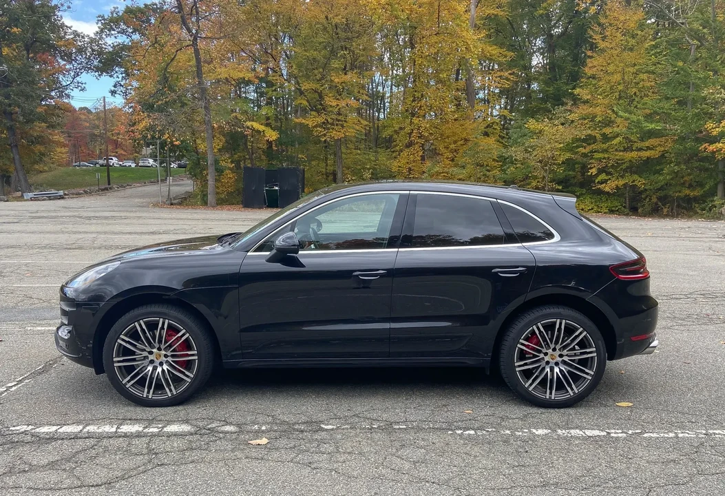 2018 Porsche Macan Turbo - Image 6 of 6