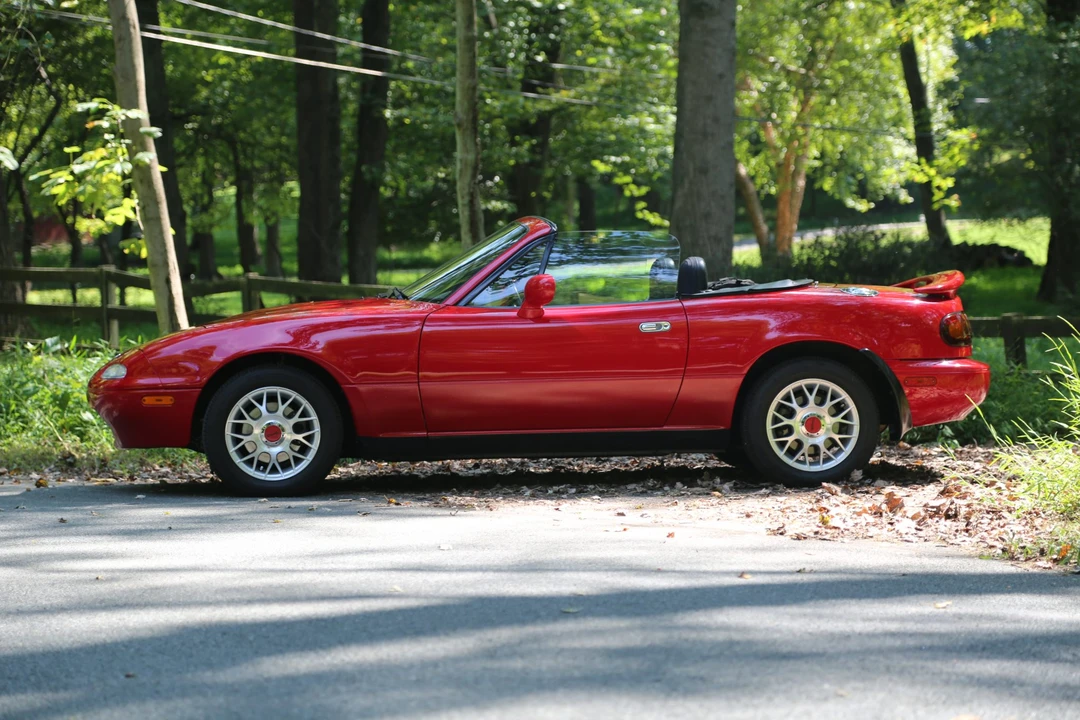 1994 Mazda NA MX-5 Miata - Image 7 of 31