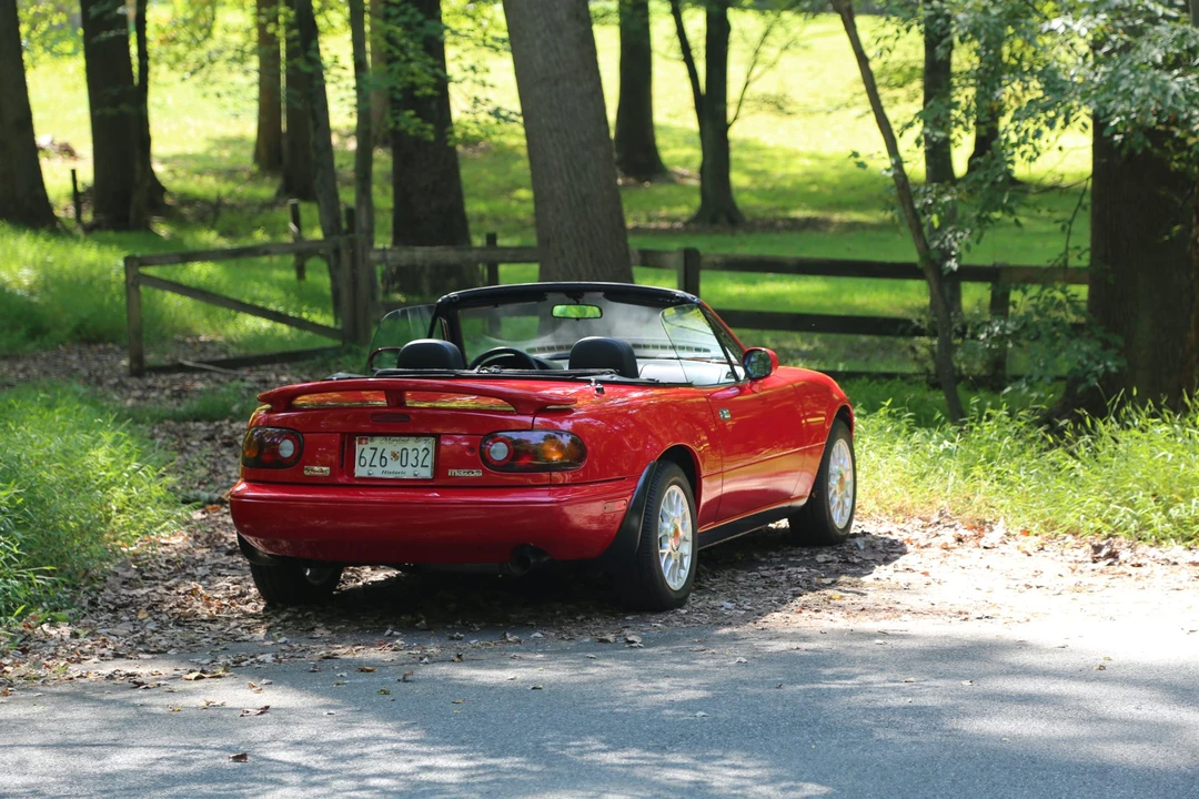 1994 Mazda NA MX-5 Miata - Image 9 of 31