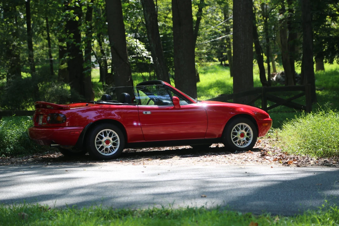 1994 Mazda NA MX-5 Miata - Image 11 of 31