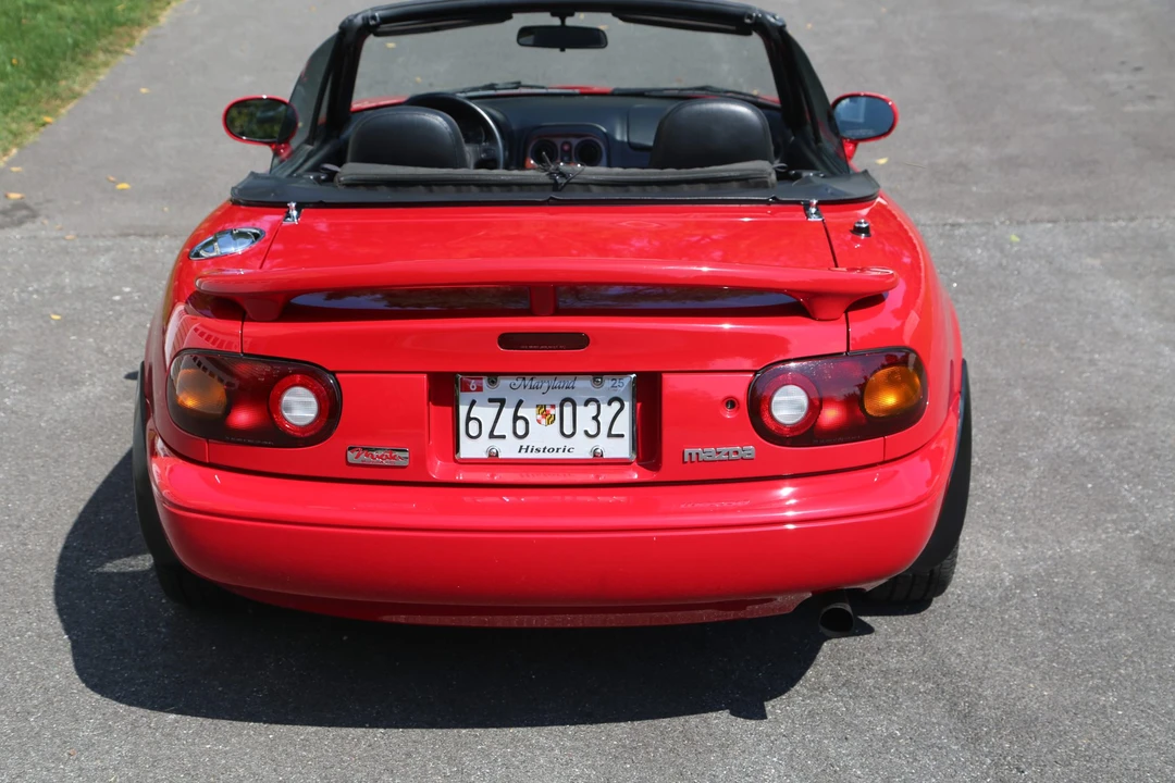 1994 Mazda NA MX-5 Miata - Image 17 of 31