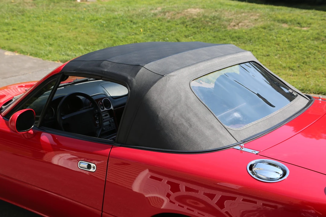 1994 Mazda NA MX-5 Miata - Image 28 of 31