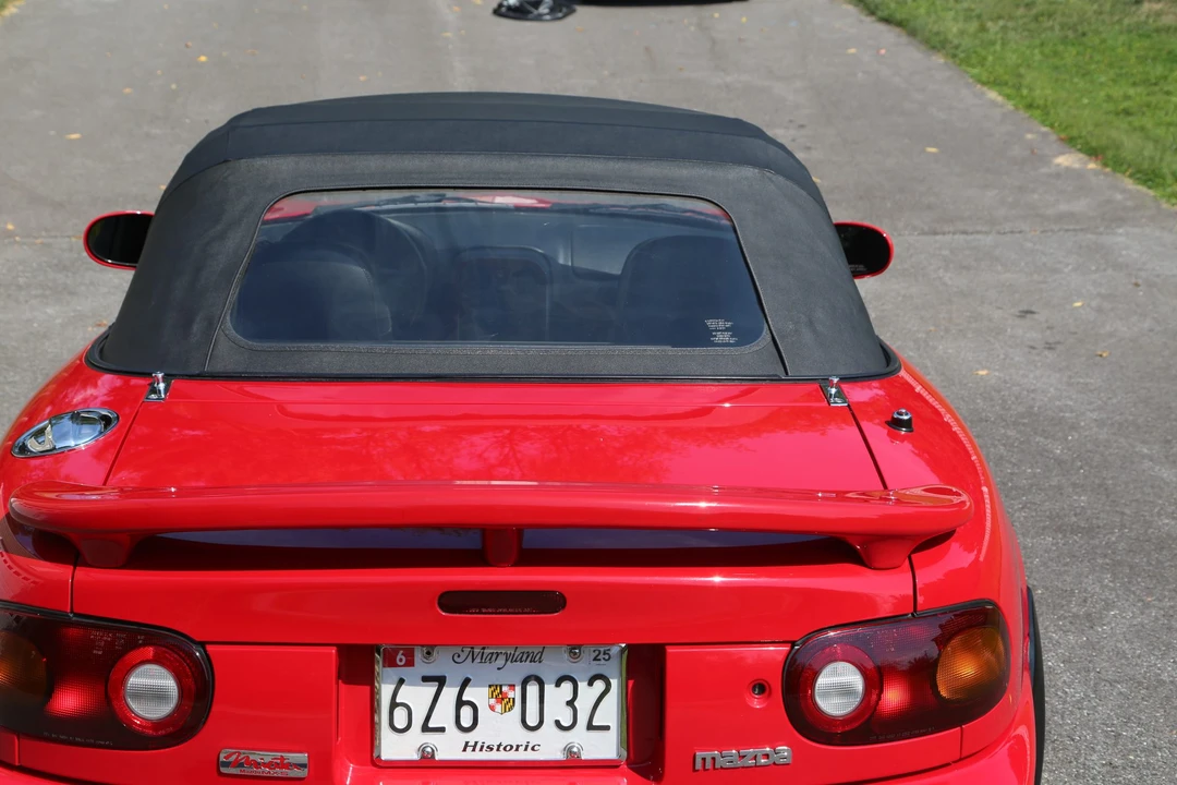 1994 Mazda NA MX-5 Miata - Image 30 of 31