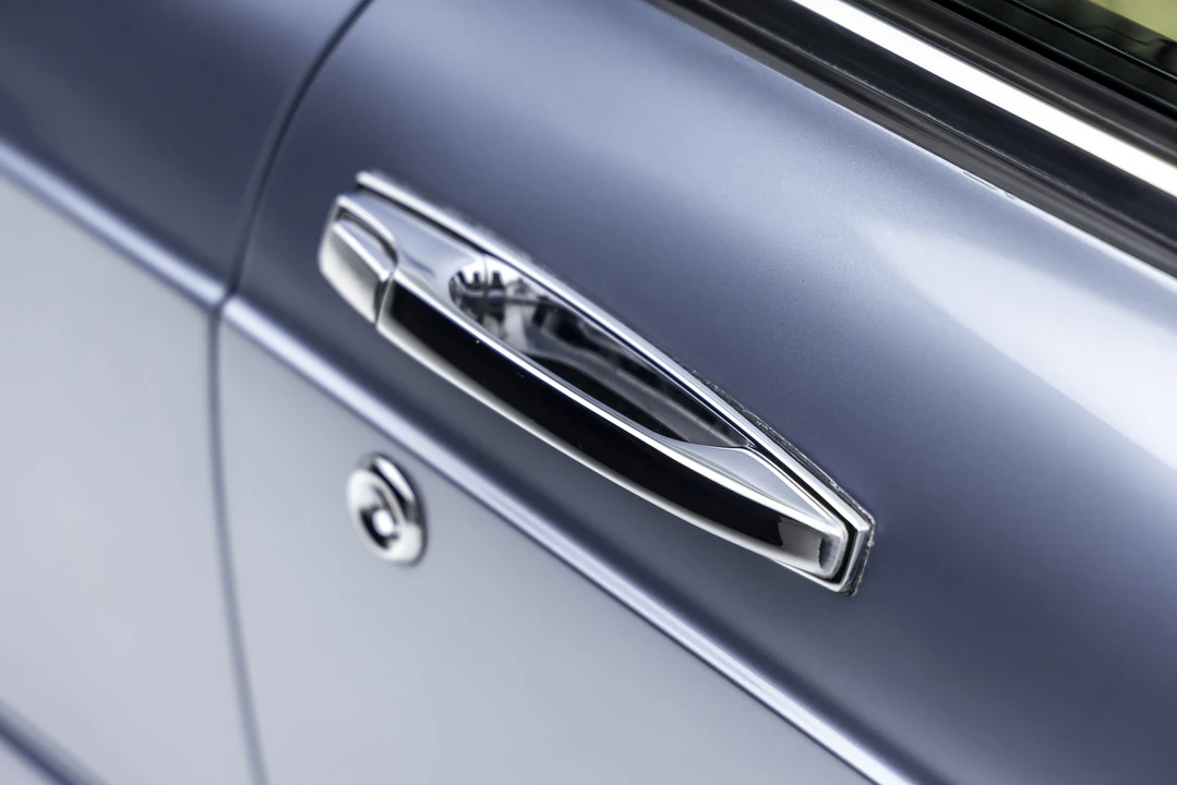 1999 Bentley Azure 1st Gen - Image 27 of 31