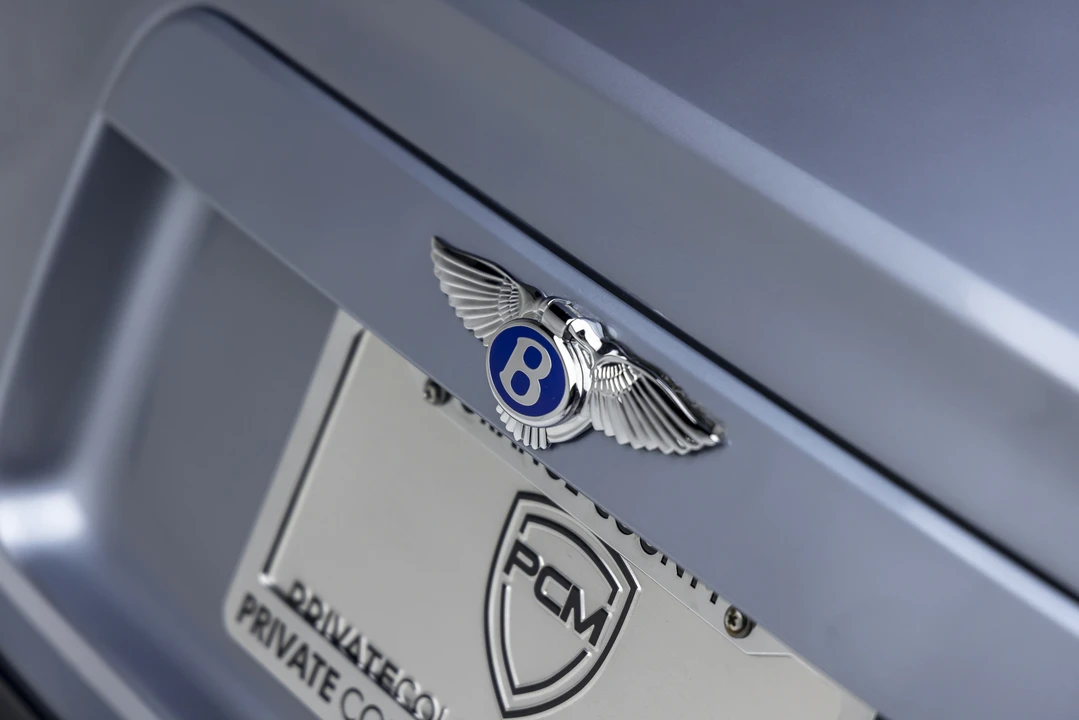 1999 Bentley Azure 1st Gen - Image 24 of 31