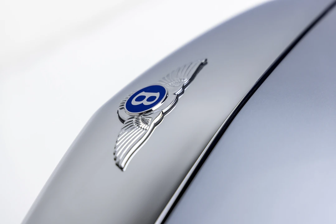 1999 Bentley Azure 1st Gen - Image 17 of 31