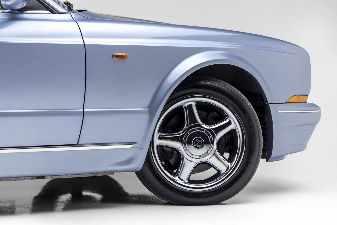 1999 Bentley Azure 1st Gen - Image 11 of 31