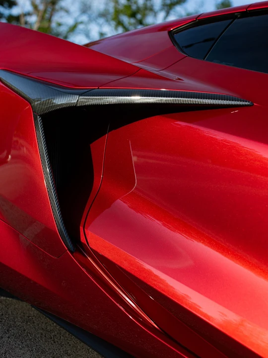 Chevrolet Corvette C8 E-Ray - Image 4 of 9