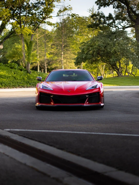 Chevrolet Corvette C8 E-Ray - Image 6 of 9