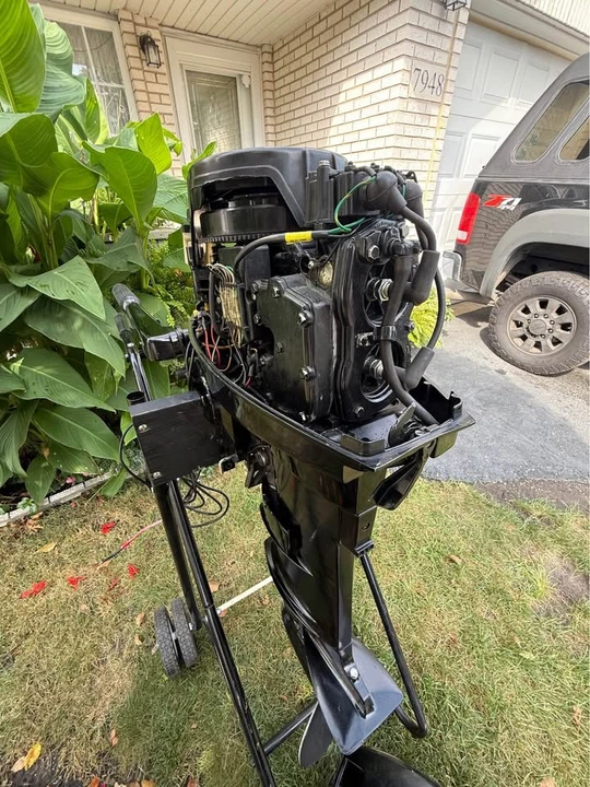 2000 Parts & Memorabilia Engines - Image 4 of 6