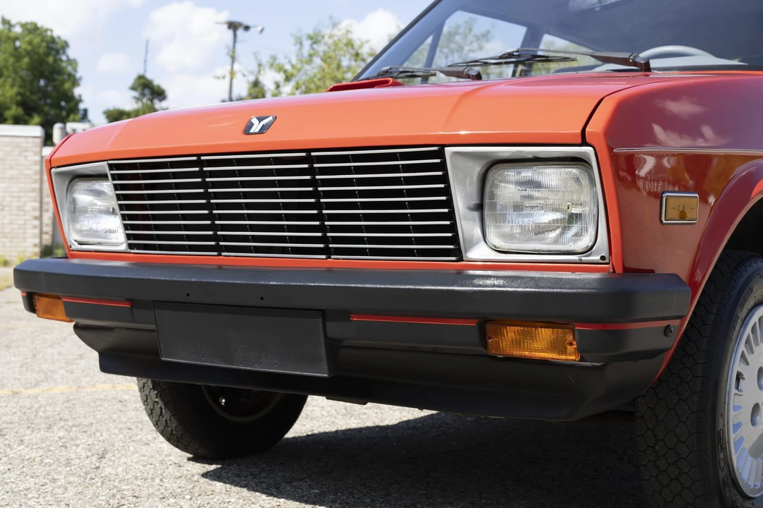 1990 Yugo - Image 11 of 31