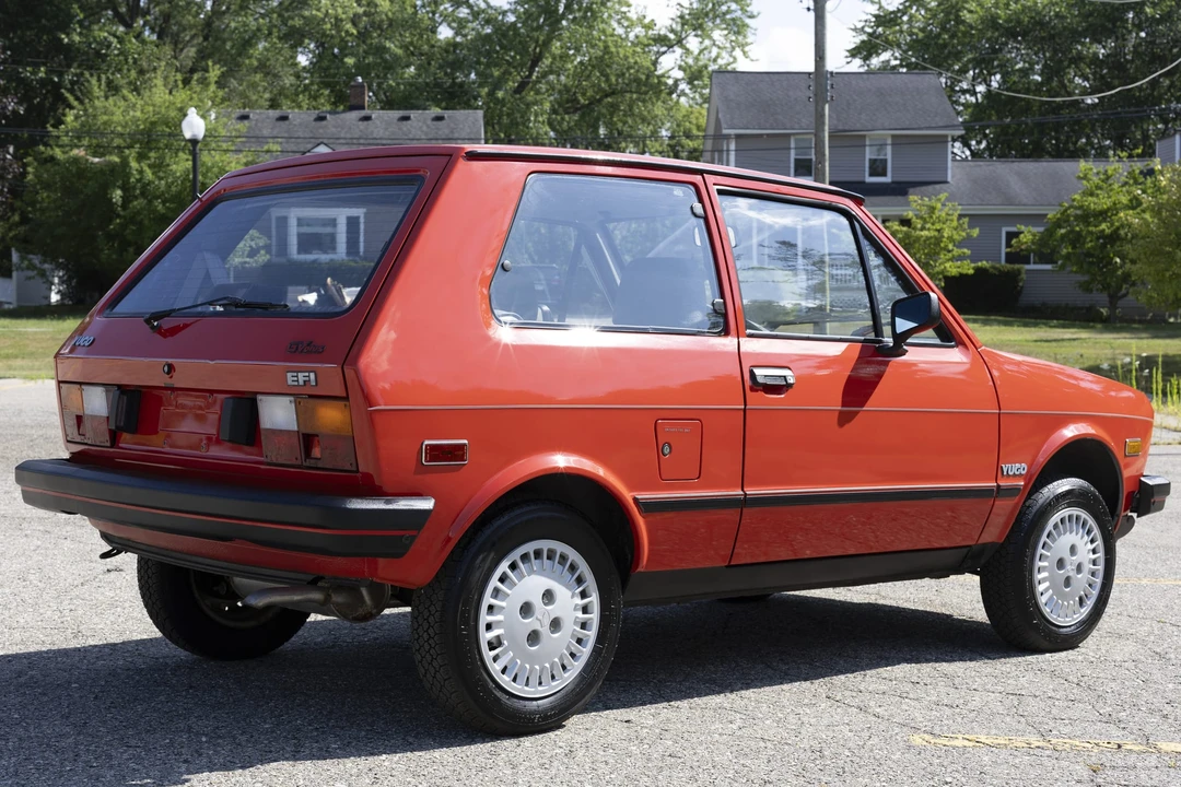 1990 Yugo - Image 6 of 31