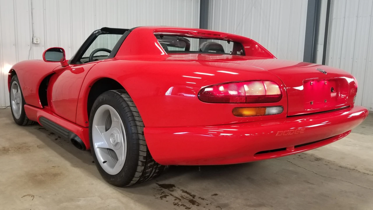 1994 Dodge Viper 1st Gen - Image 13 of 31