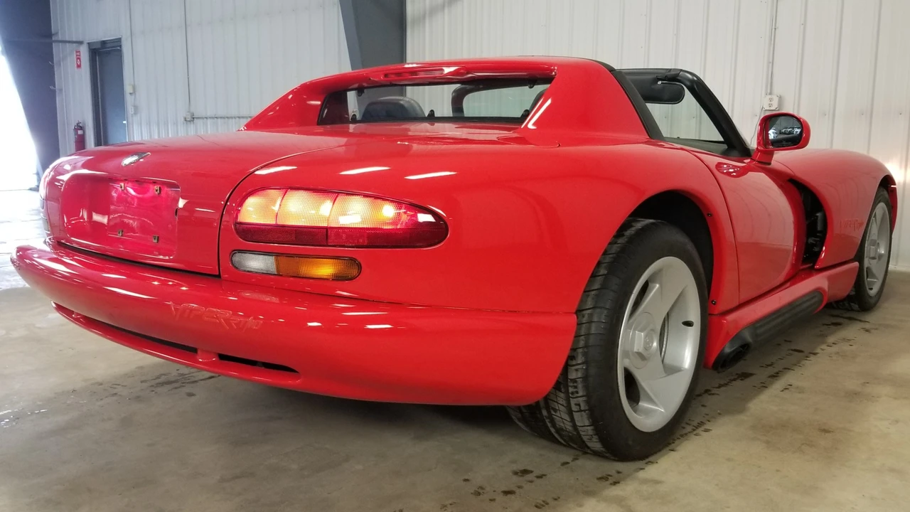 1994 Dodge Viper 1st Gen - Image 17 of 31