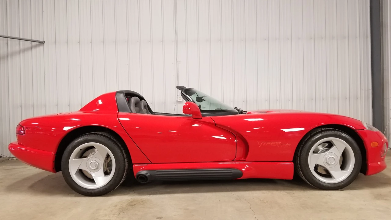 1994 Dodge Viper 1st Gen - Image 18 of 31